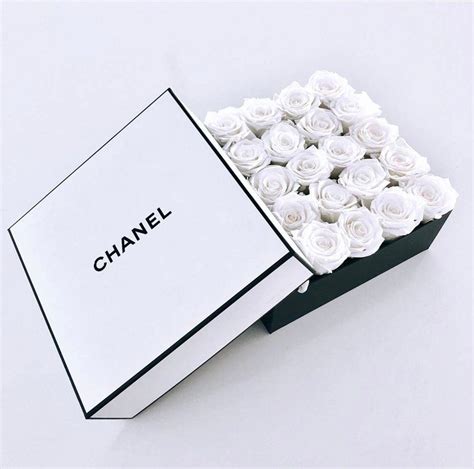 chanel rose box|Chanel Box With Roses .